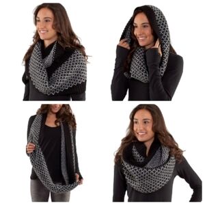 LULULEMON Infinitely Mad Knit Winter Wrap Infinity Scarf